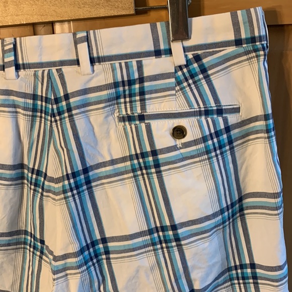 NWT Brooks Brothers (35”) - Picture 10 of 12